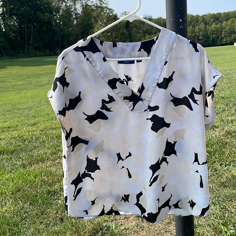 Apt. 9 blouse